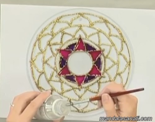 mandala boyama kontur yapımı