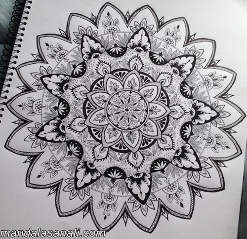 siyah_beyaz_mandala_8