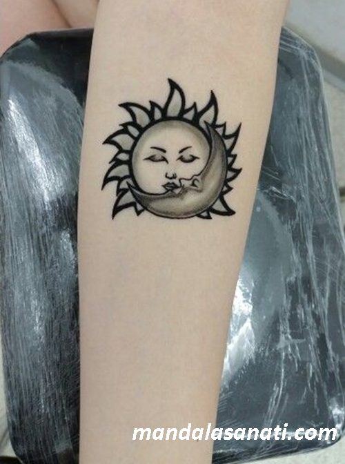ay yıldız mandala tattoo